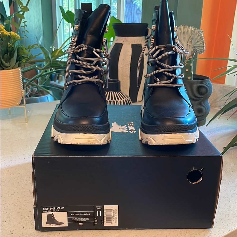 Sorel Black and White Lace-Up Boots